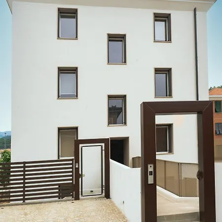 Domus